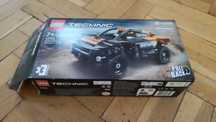 pudełko po zestawie LEGO TECHNIC Neom McLaren 42166