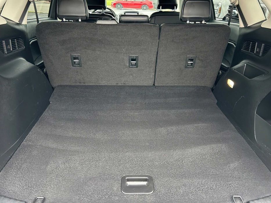 Ford Edge SEL      2022