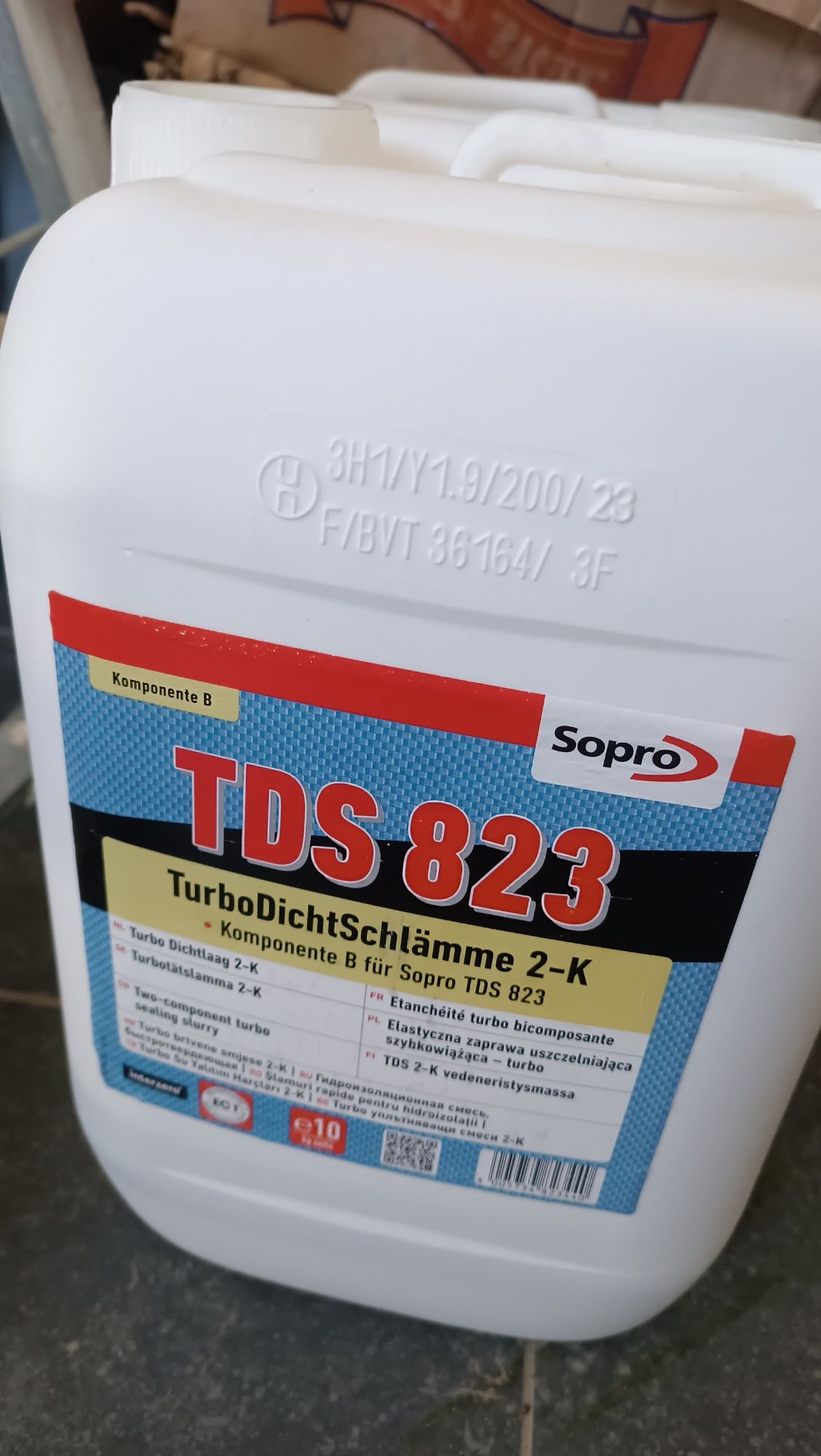 TDS 823 - zaprawa uszczelniająca szybkowiążąca Sopro składnik B 10l