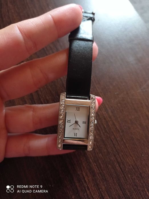 Zegarek damski kolor czarny