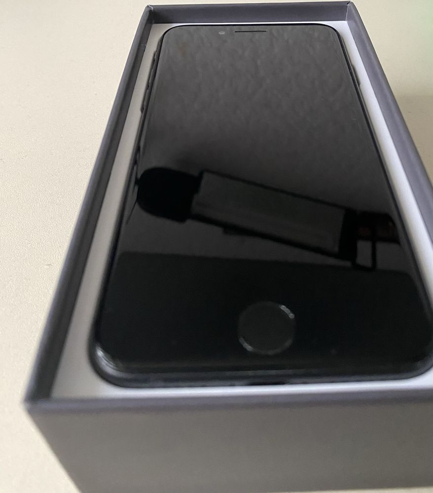 iPhone 8 Space Gray, 64GB