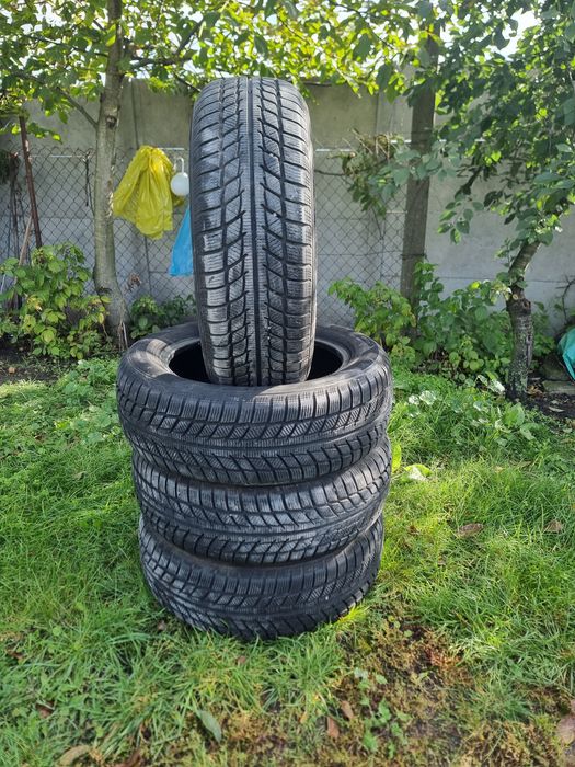 Opony zimowe 215/60 r17 goodride