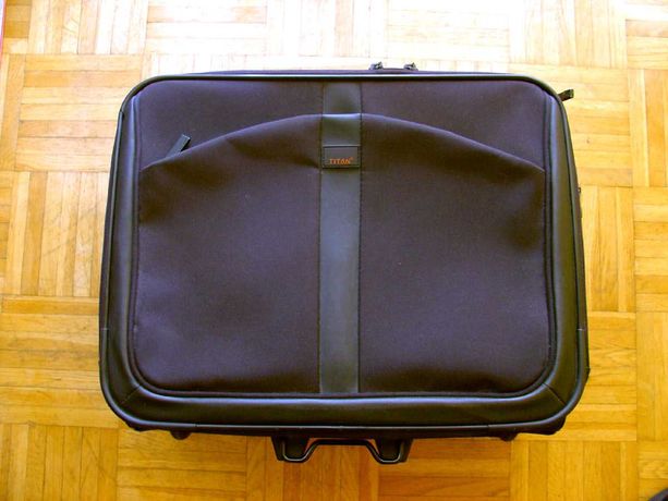 walizka kabinowa biznesowa TITAN