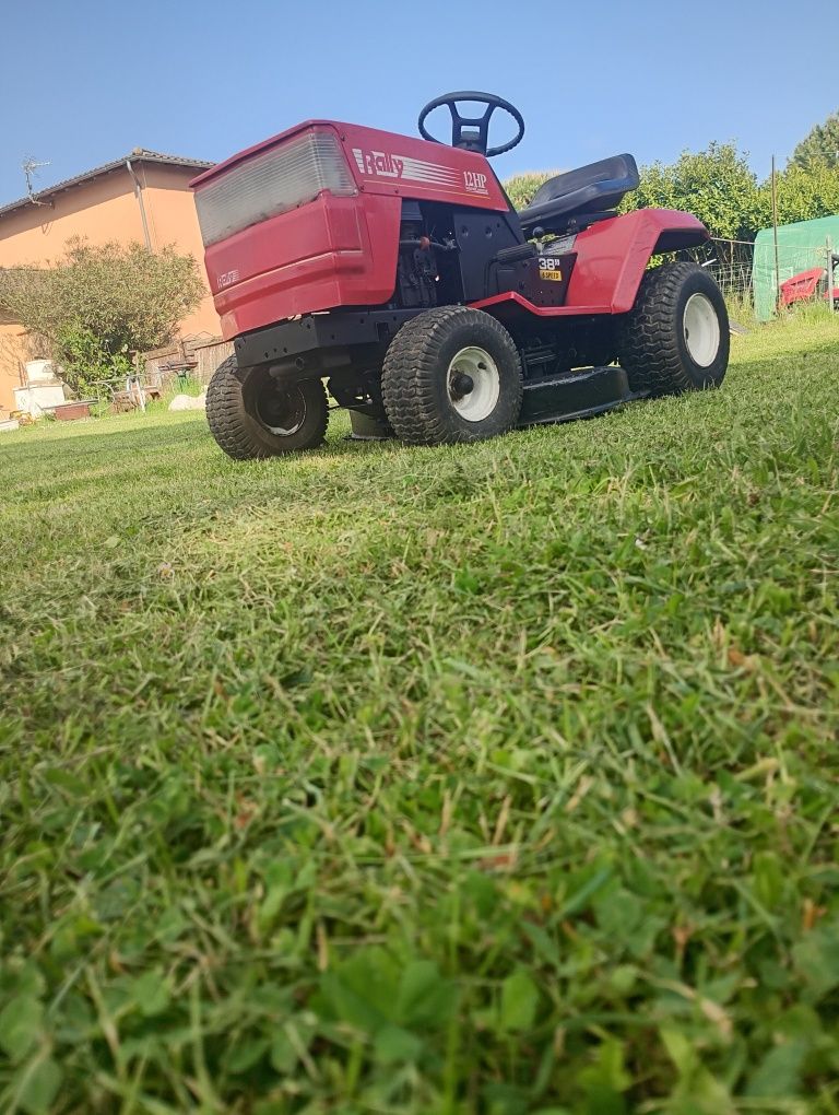 Vendo tractor corta relva vários tractores