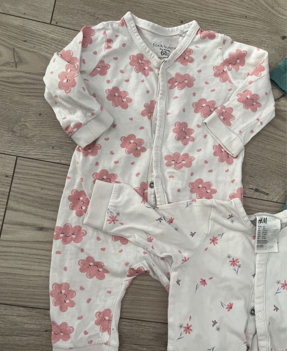 Pajace pajacyk piżamka pajacyki piżamki bez stópek dla dziewczynki 68