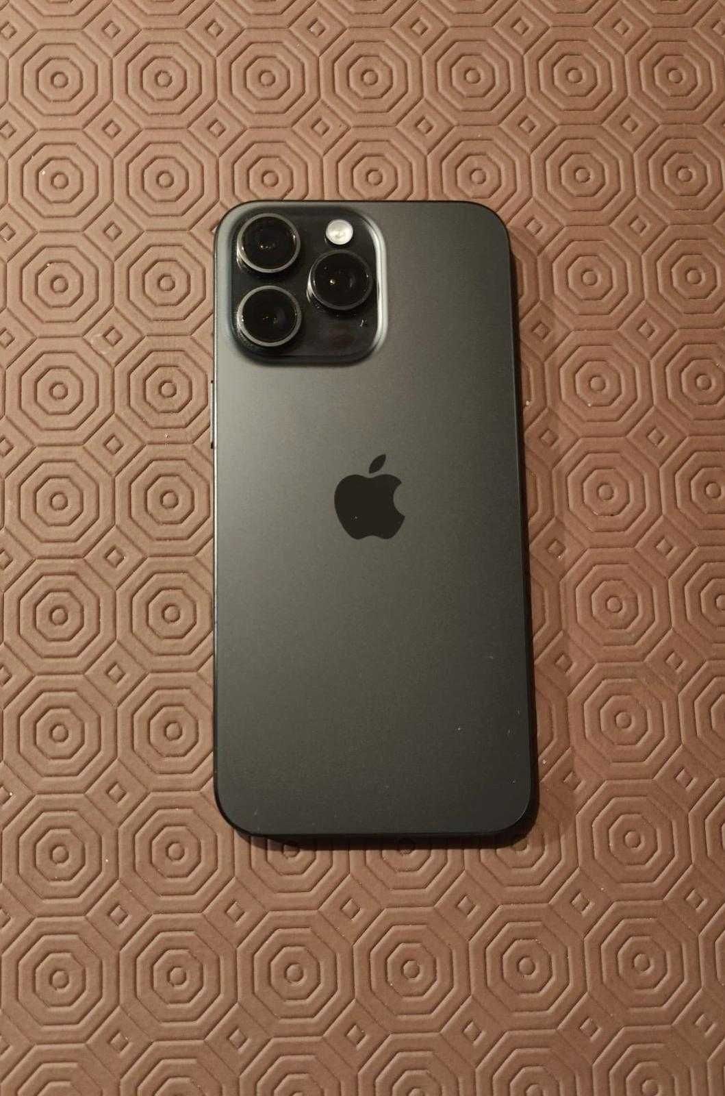 IPhone 15 Pro Max Titânio Preto 256 GB