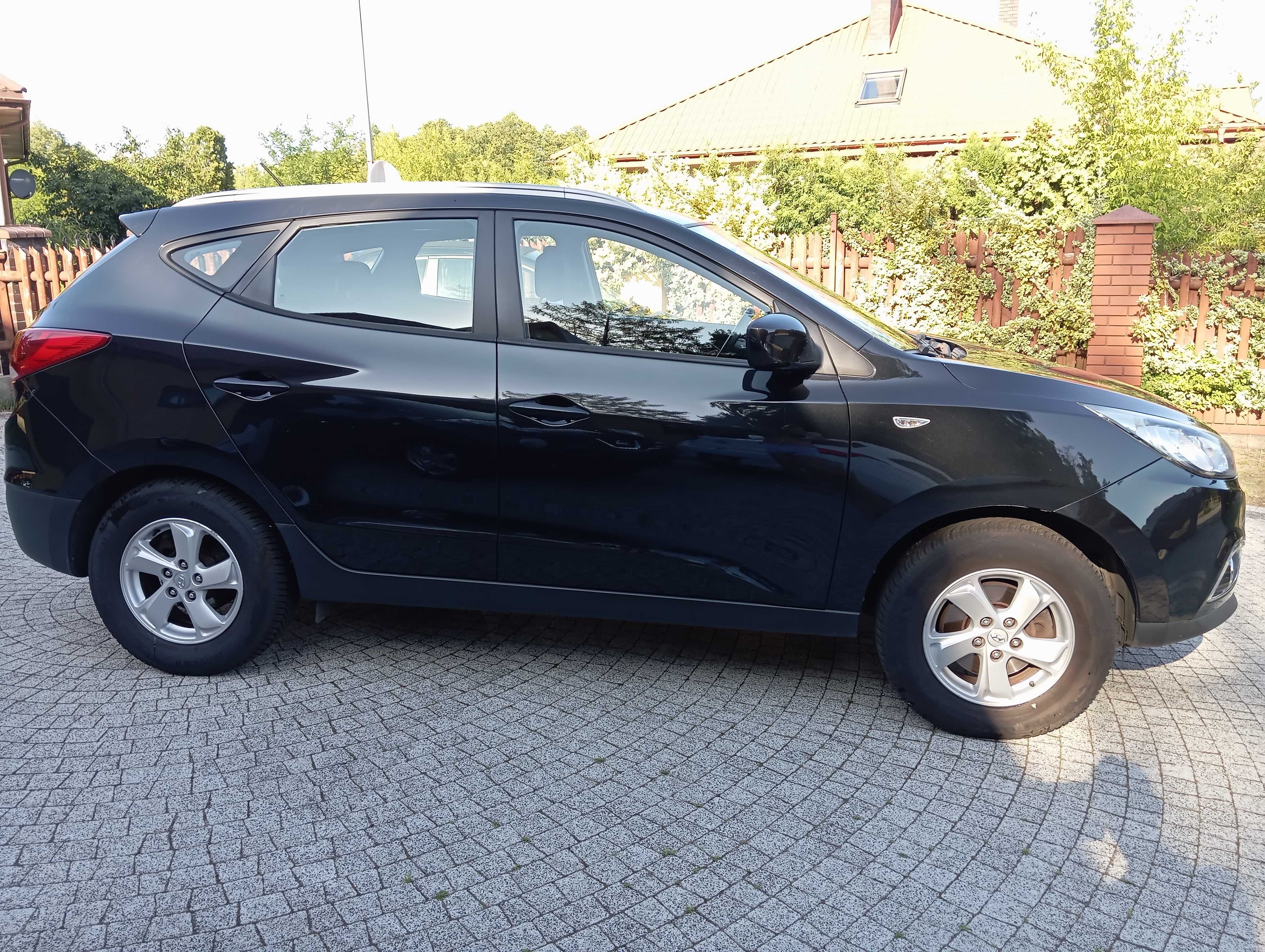 HYUNDAI ix 35 2,0 benzyna 2010