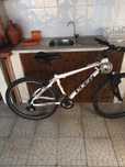 Bicicleta totalmente impecavel aluminio banco confortavel novo mudança