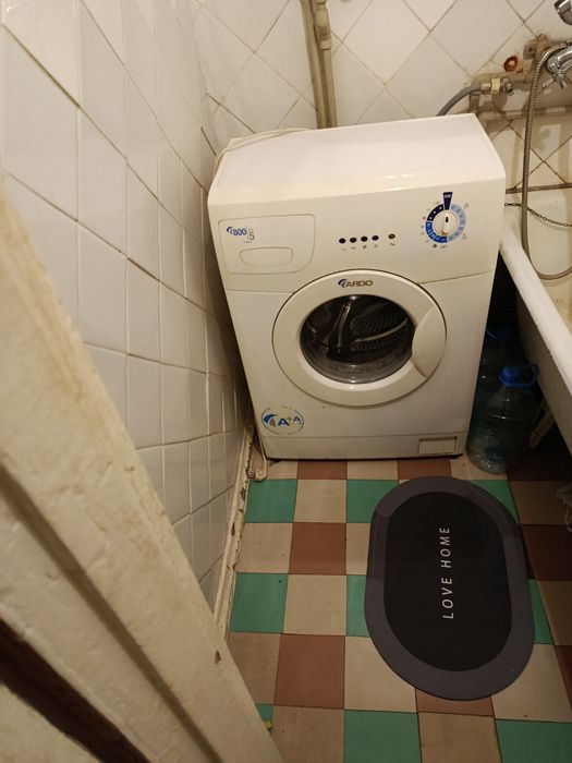 Продається 3-х кімнатна квартира в р-ні дендропарку