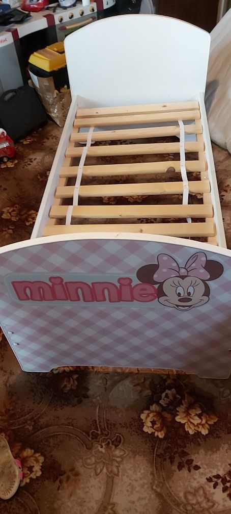 Łóżko łóżeczko dla dziecka dziewczynki 140 Minnie z materacem