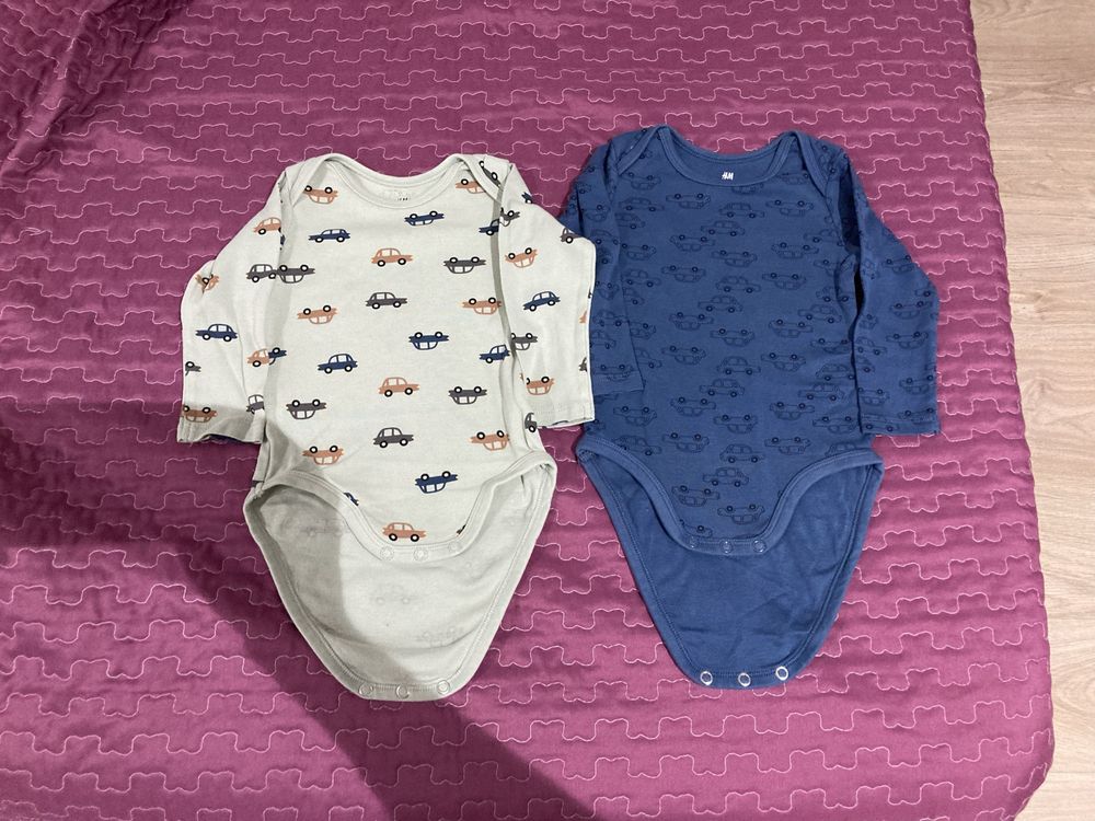 3 Bodys bebe com padrao tamanho 6-9 meses marca C&A