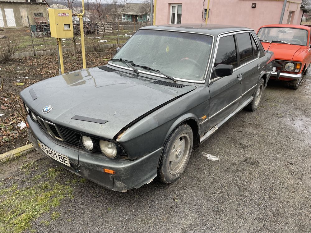 BMW E28 518 Терміново