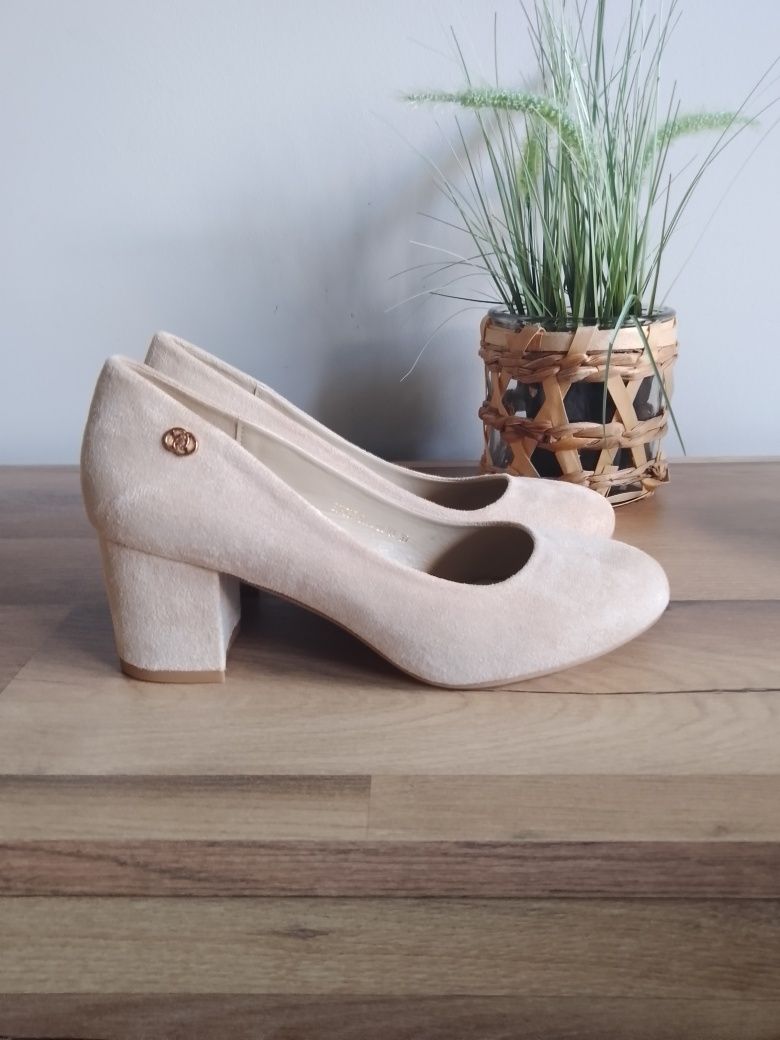 Buty damskie 39 Nowe