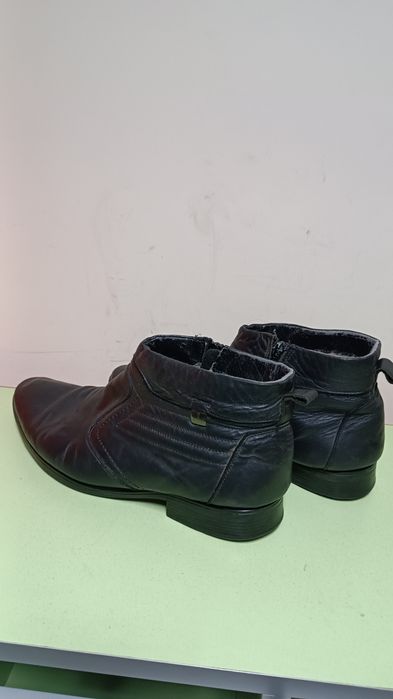 Продам мужские коженые сопожки 45р