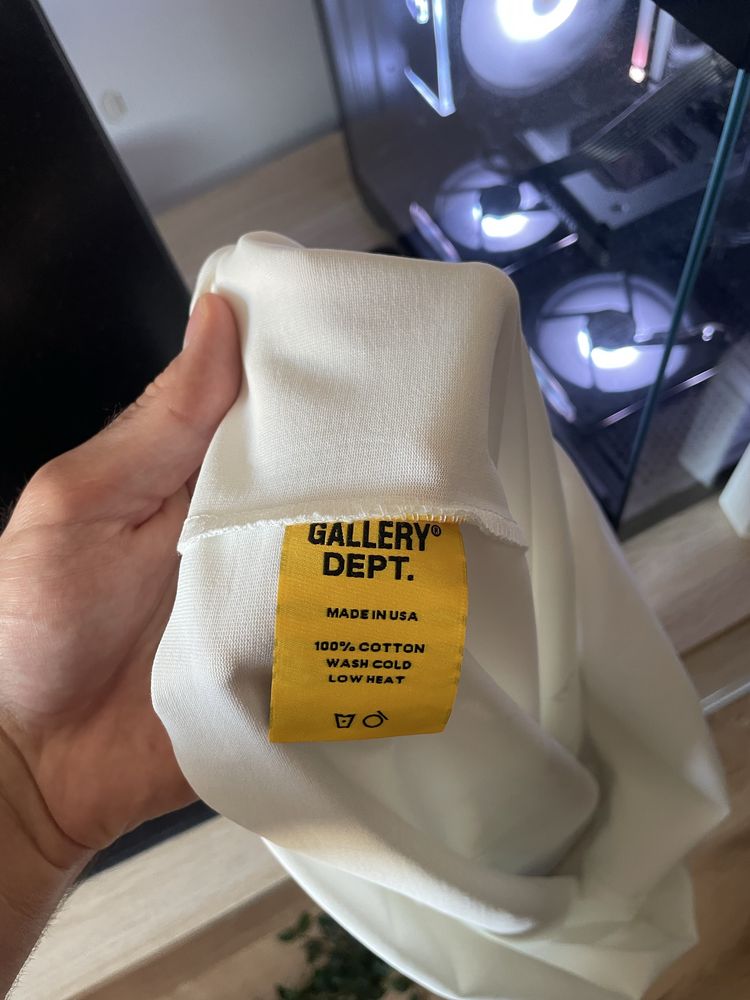Koszulka Gallery Dept