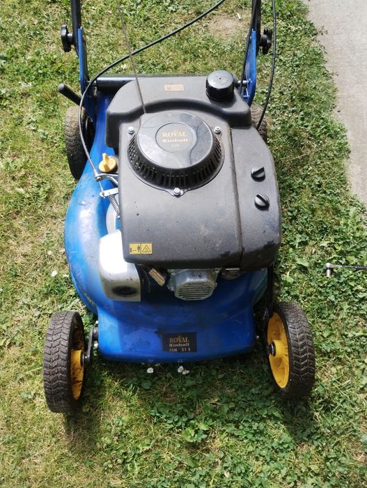 Kosiarka spalinowa z napędem