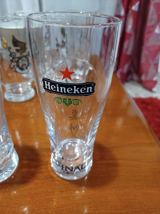 Copos de cerveja de coleção