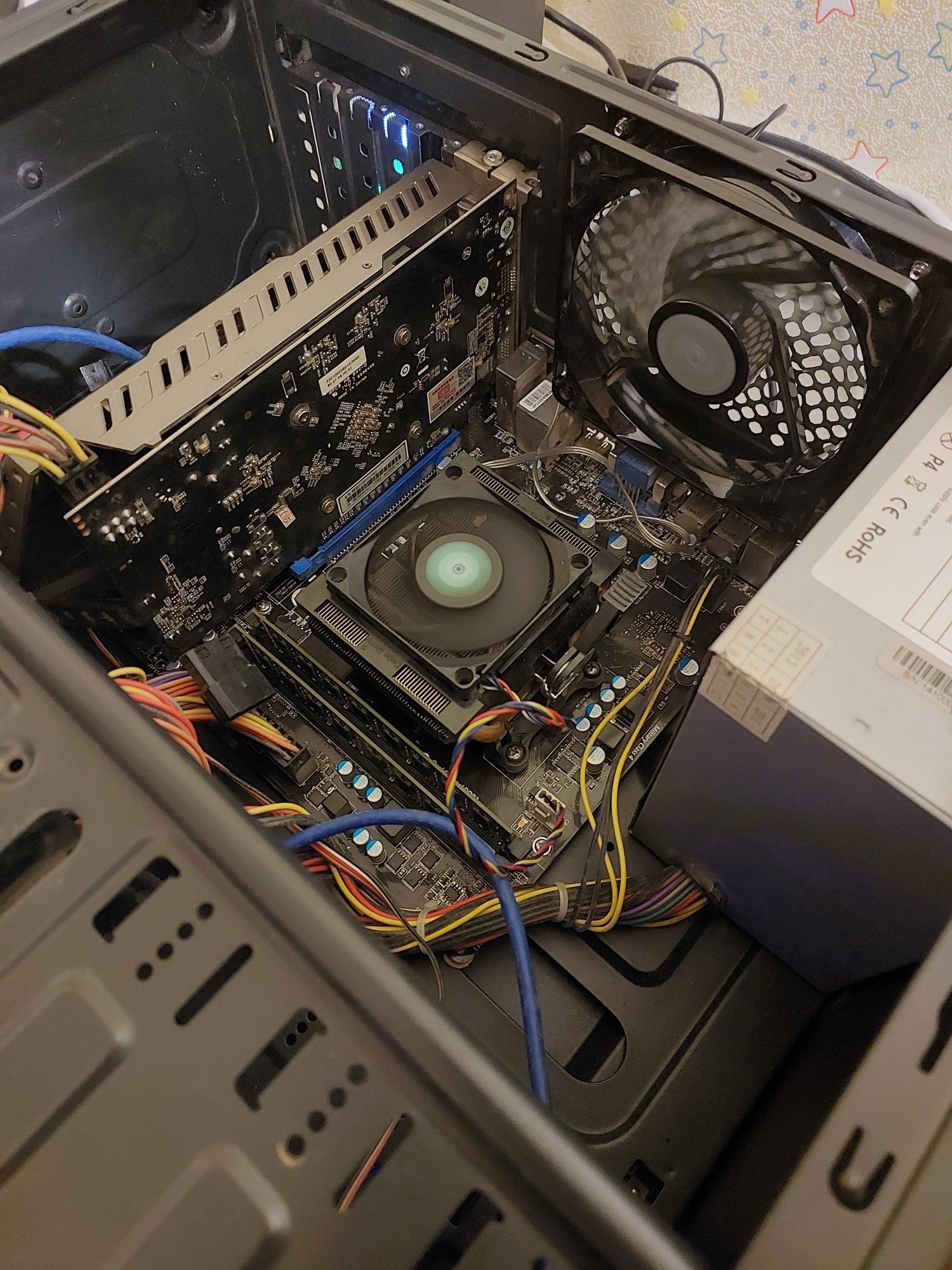 Компьютер Ігровий AMD a8 4 по 4ггц 16ддр ссд 640gb GTX 650 2GB Win11