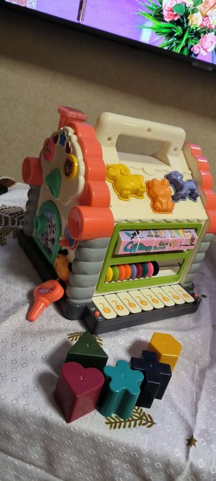 Сортер дитячий, будинок