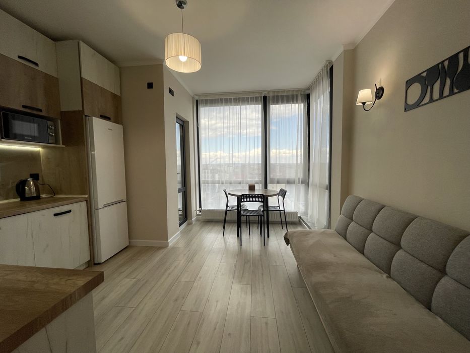 Manhattan. Панорама на центр. Озеро. Вільна з 23.11