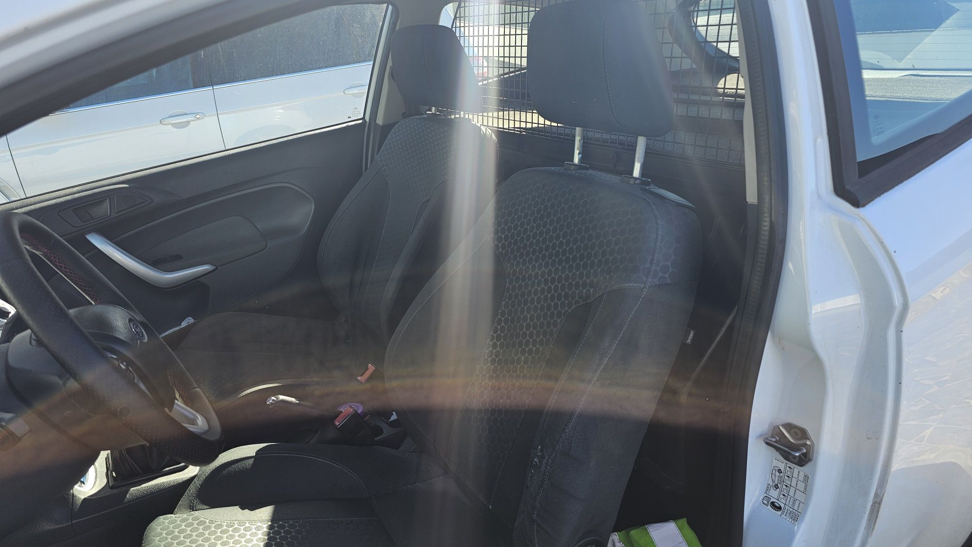 Ford Fiesta 1.6 90cv sportvan tdci