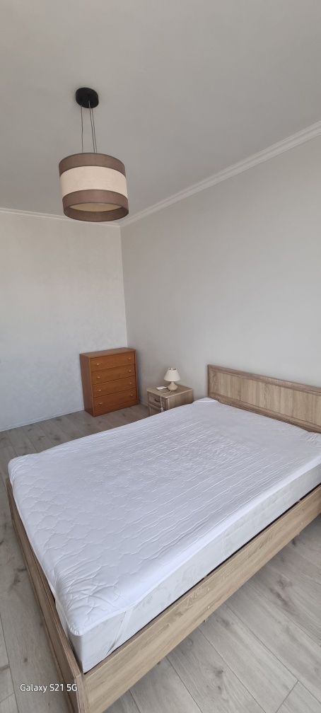 Сдам 1 кімнатну вул. Родини Крістерів 20б