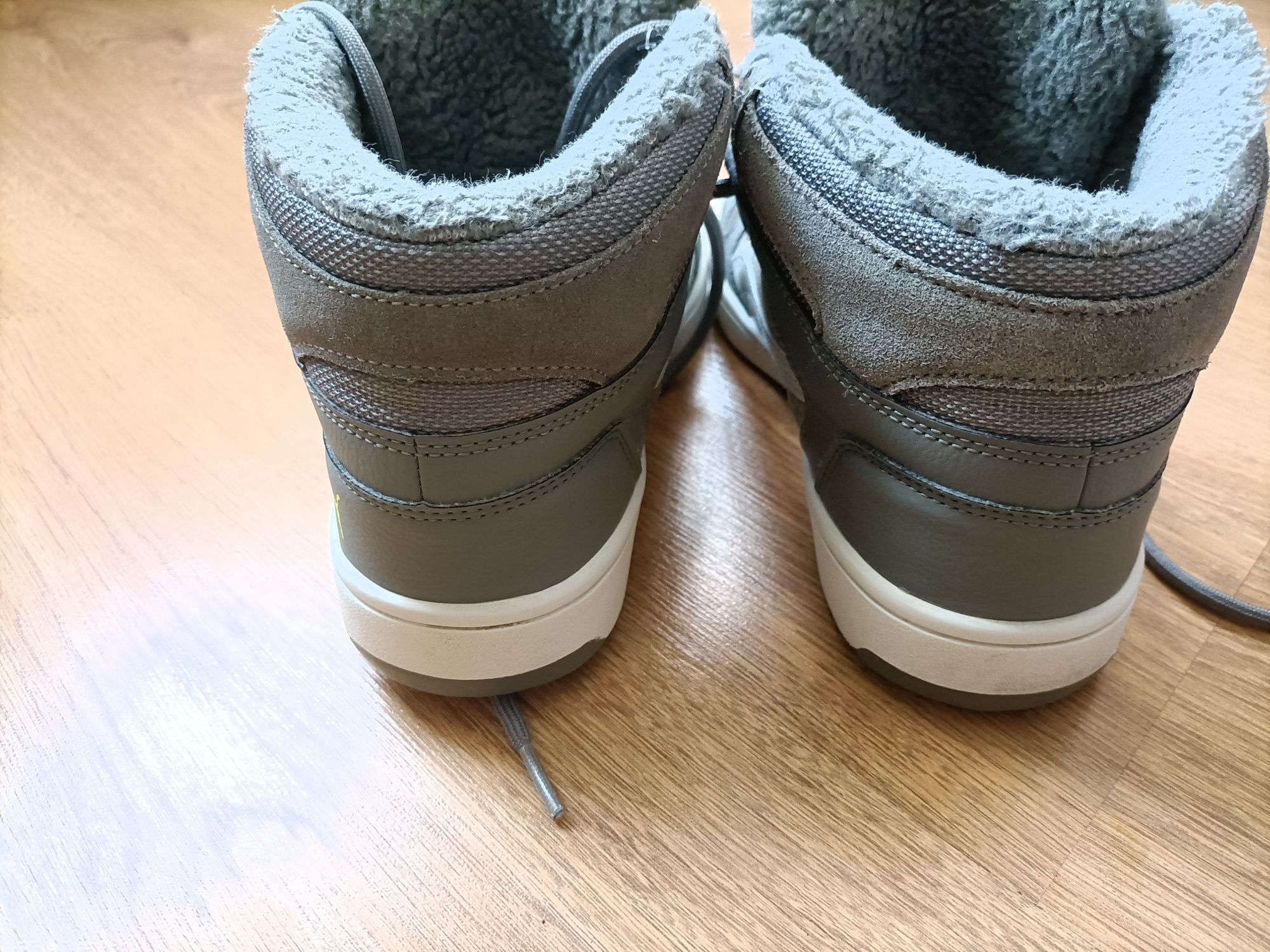 Adidasy wysokie ocieplane Puma 37