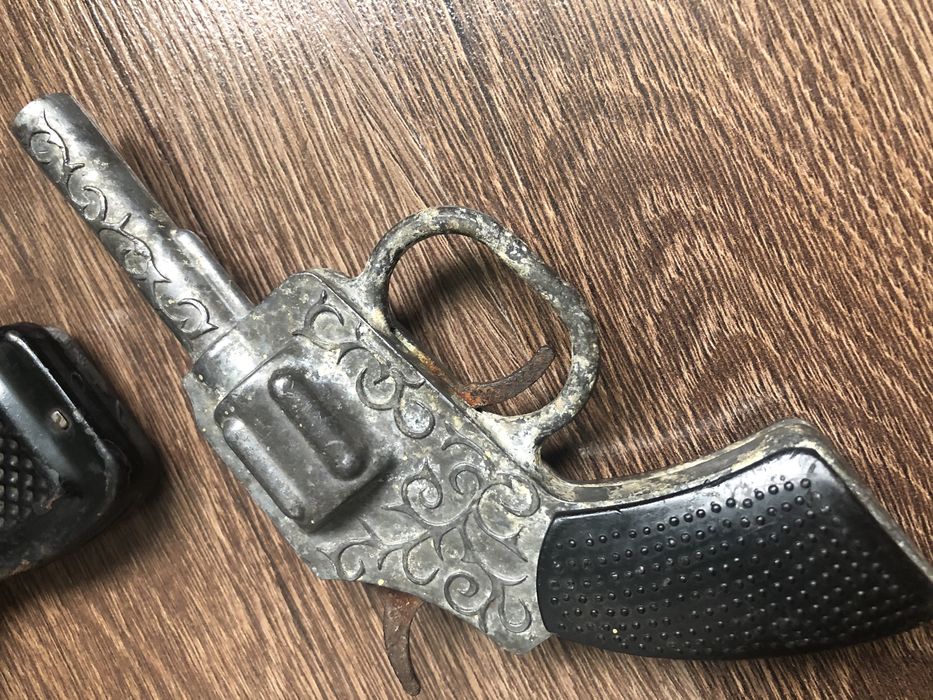 Пистолеты игрушки ссср