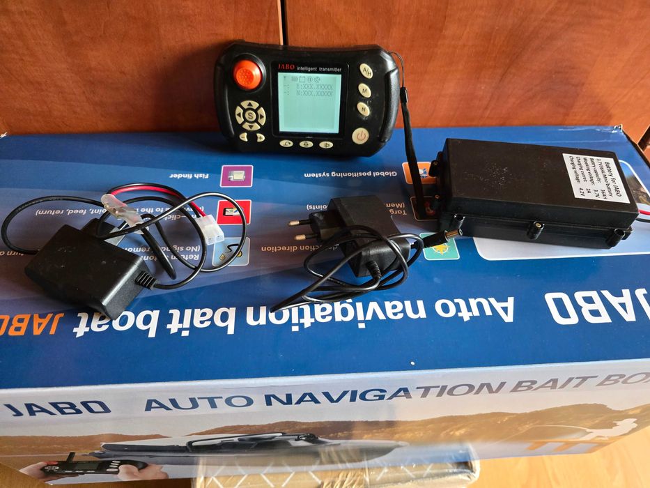 Łódka zanętowa JABO 2CG