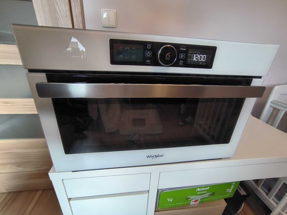 Mikrofalówka do zabudowy WHIRLPOOL AMW 730 WH Biała