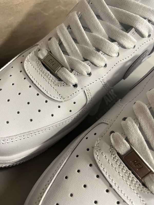 Nike Air Force 1 Low '07
White (Women's)
39