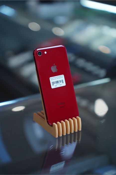 iPhone 8 64GB Red Neverlock