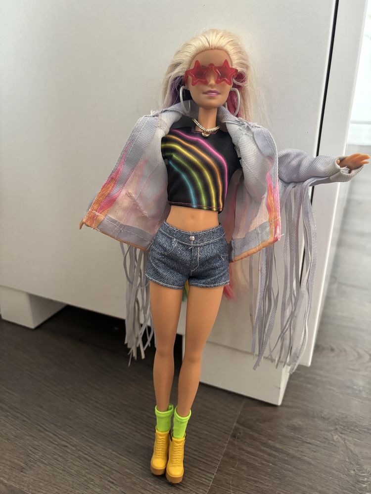 Lalki barbie całość lub na sztuki.