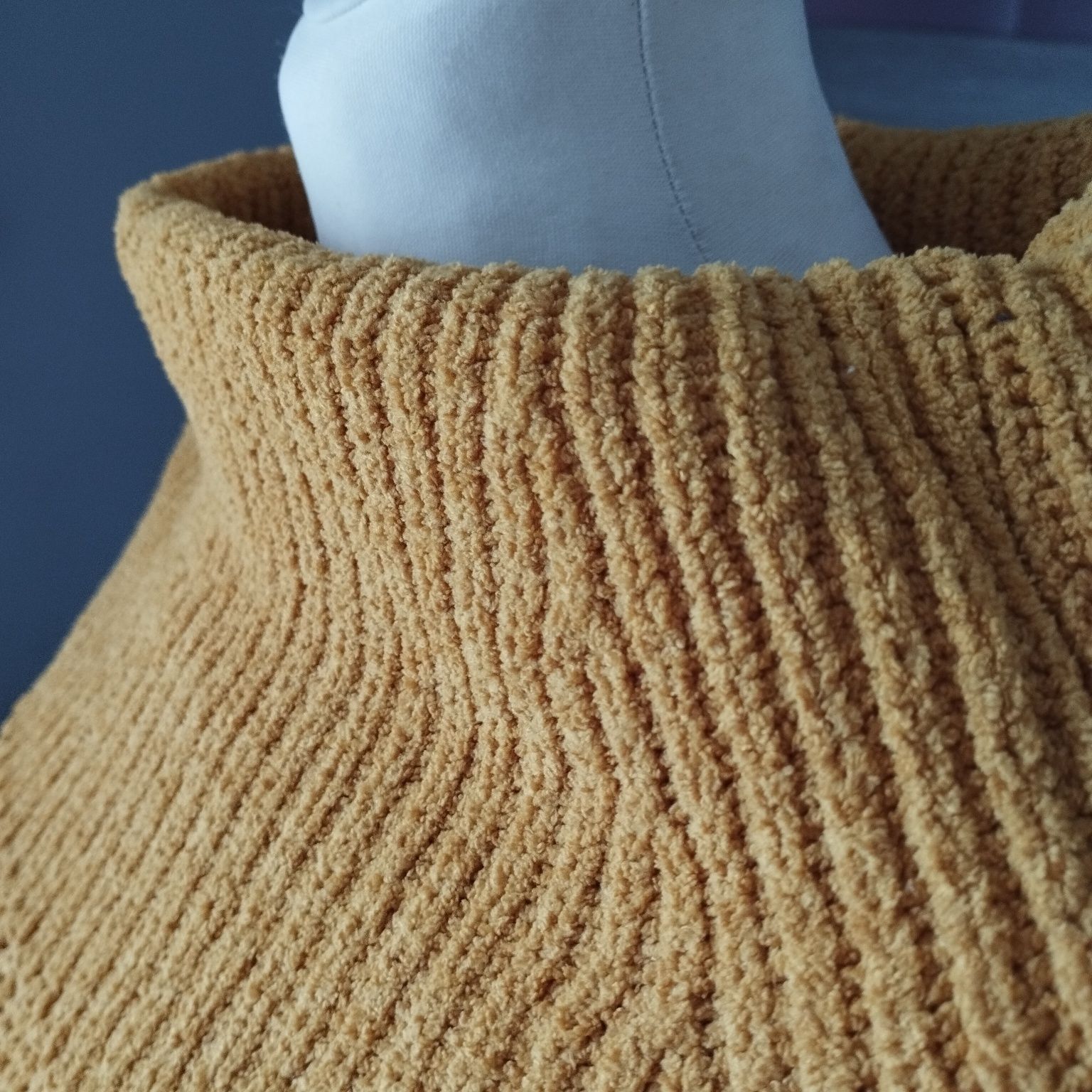 Sweter golf damski Pepco rozmiar l musztardowy z kołnierzem
Wymiary sz