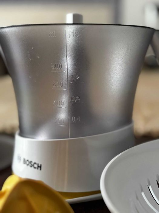 Espremedor de citrinos Bosch MCP3000N