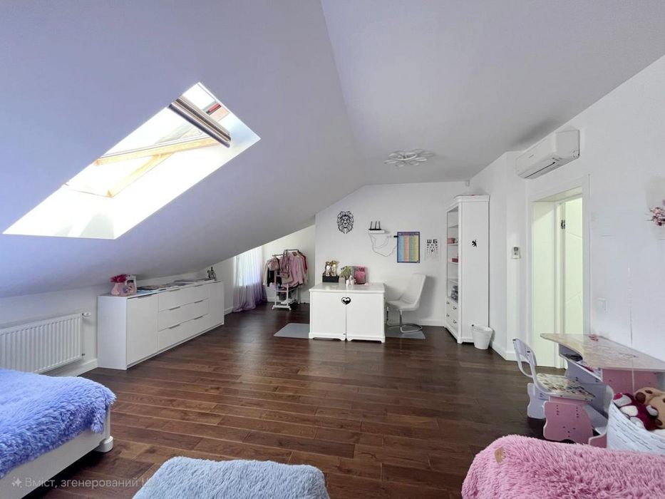 Продаж великої 3к квартири для сім'ї, з гаражем