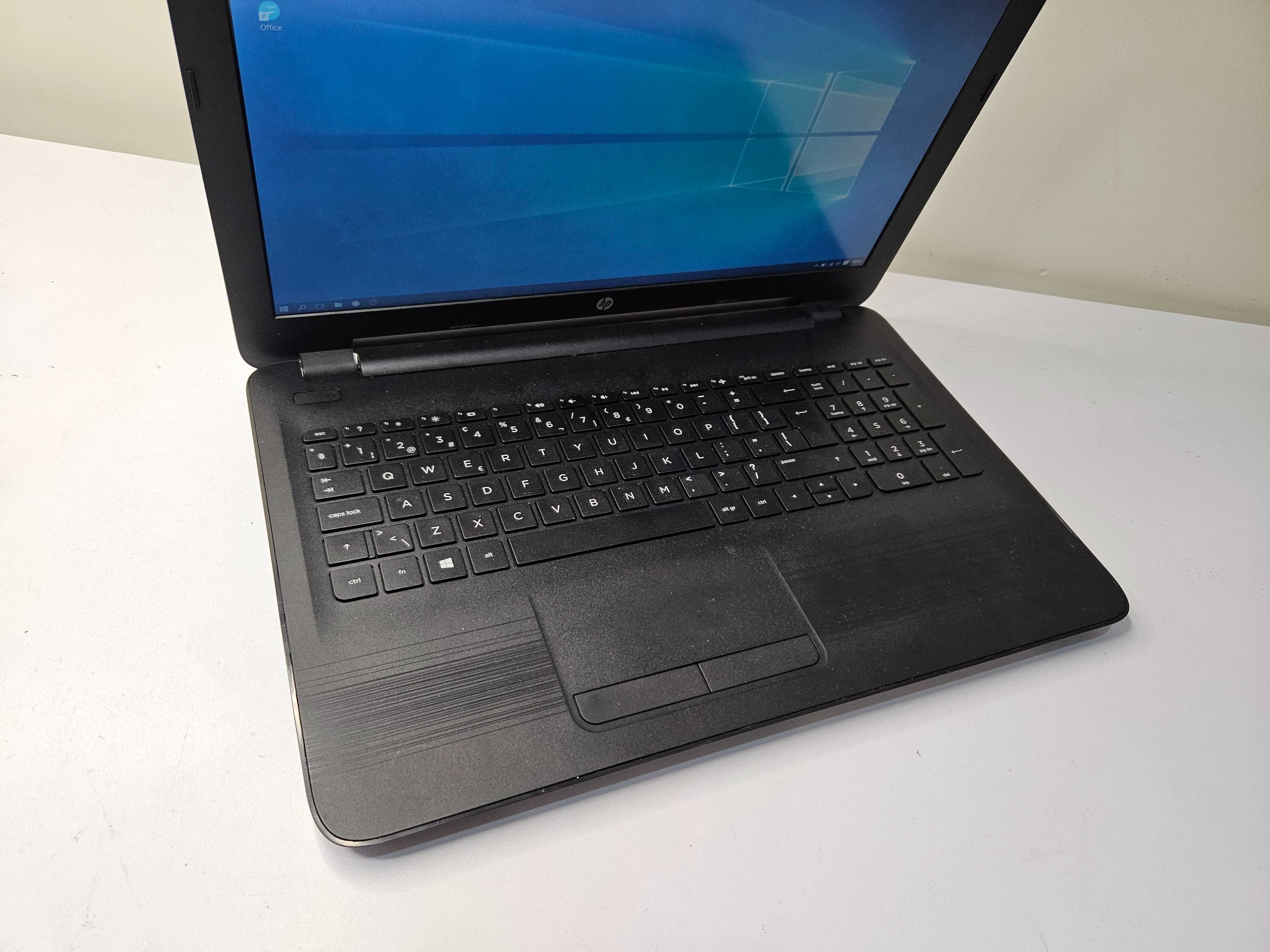 Laptop GAMINGOWY HP 15' A8 I7 8x2.50/AMD RADEON 5GB/16gbRAM/ssd/FHD