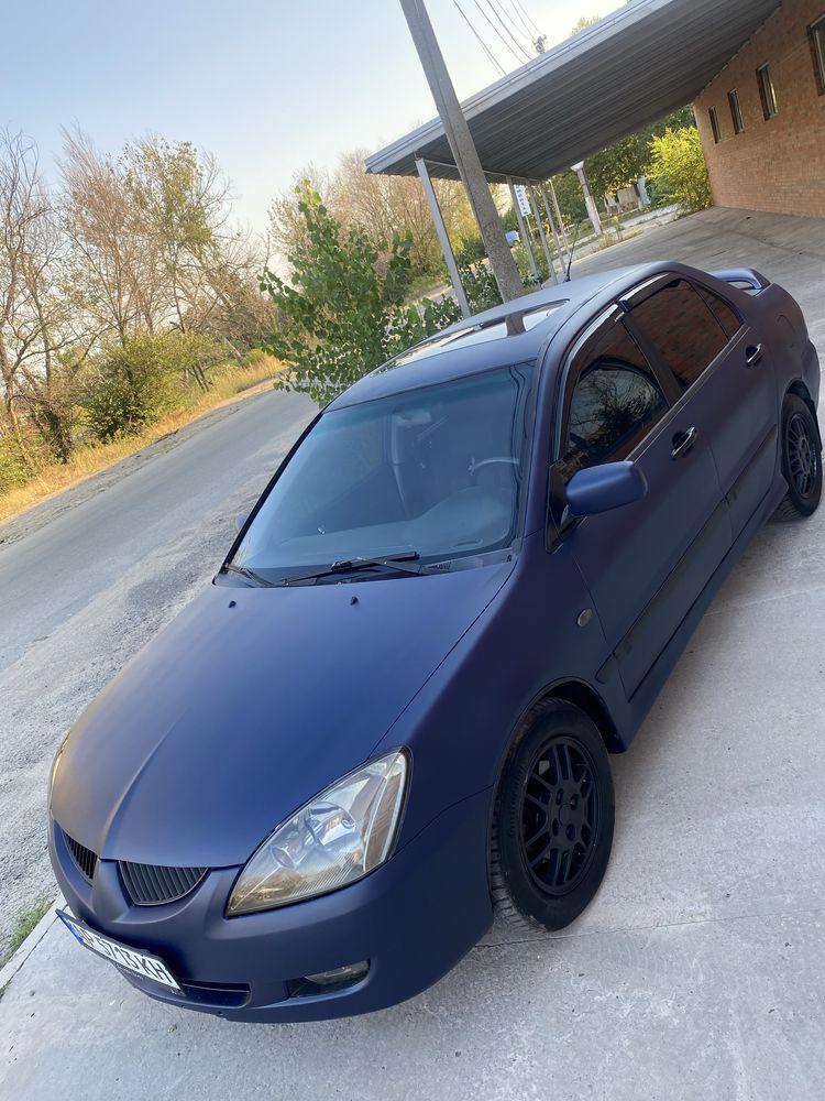 Mitsubishi lancer 9
