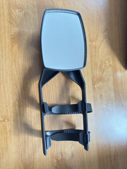 Lusterko do ciagniecia przyczepy kampingu