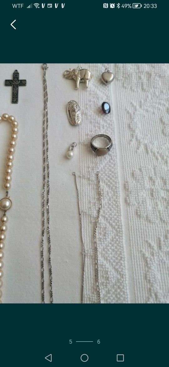 Relogio + colares +pulseiras de prata.
Cada peça 5€ 
Relogio + colares