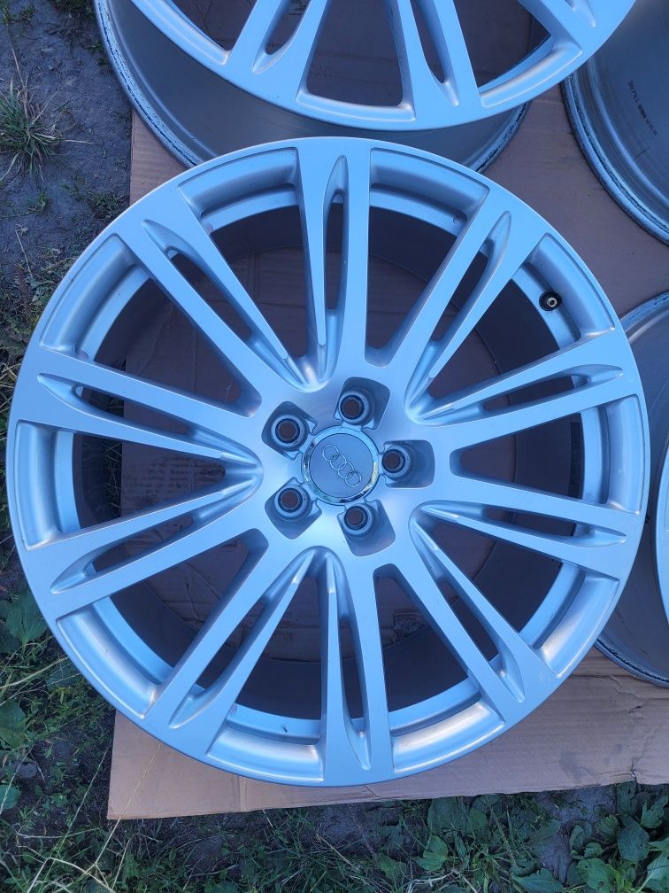 Продам оригінальні ковані диски AUDI 20