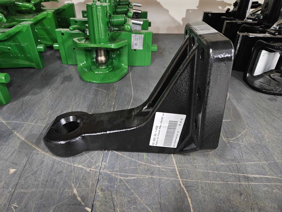 Zaczep oczkowy dolny , 110x100 , Scharmüller