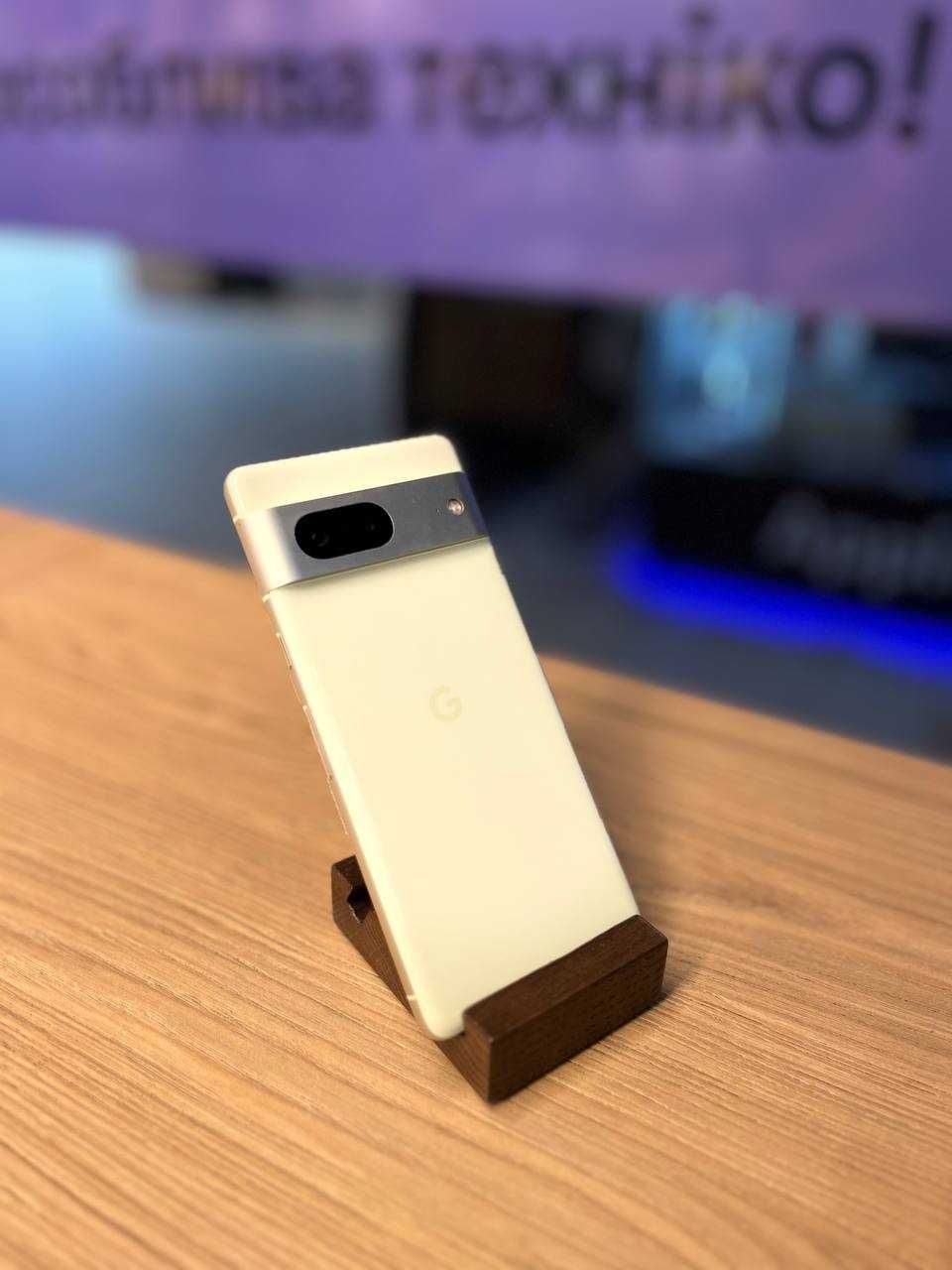 б/у Google Pixel 7 8/128GB  в магазині Ябко ТРЦ Орнава