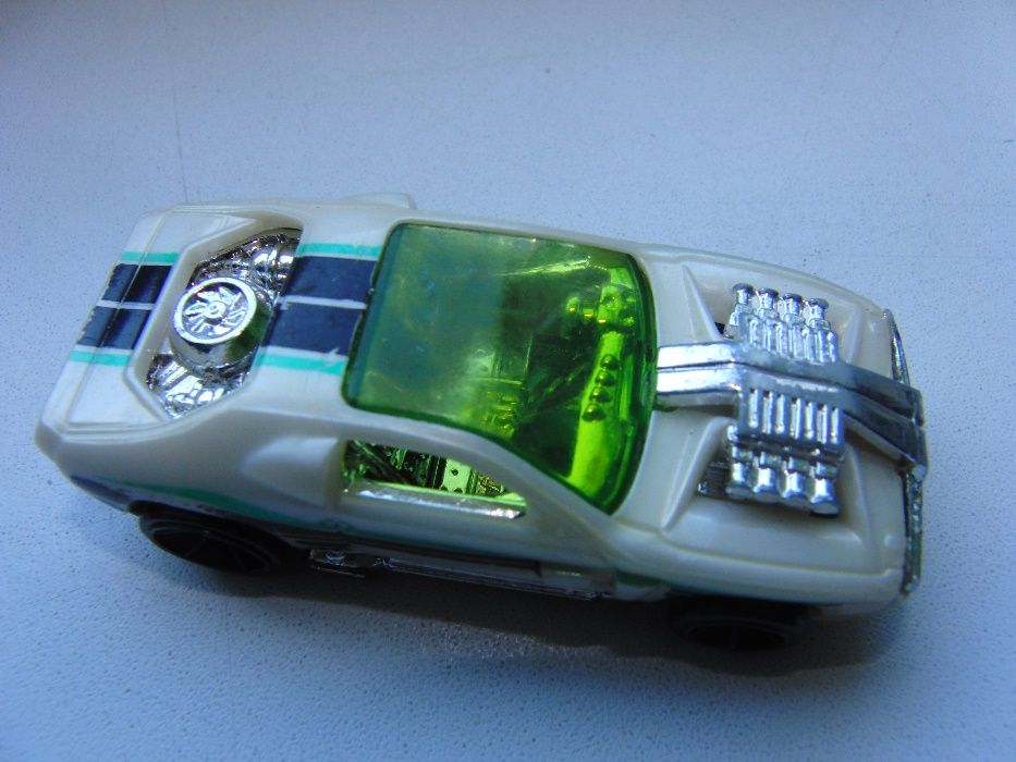 Hot Wheels Hollowback