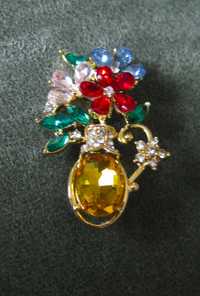 Alfinete / Broche / Pregadeira Jarra Flores NOVO