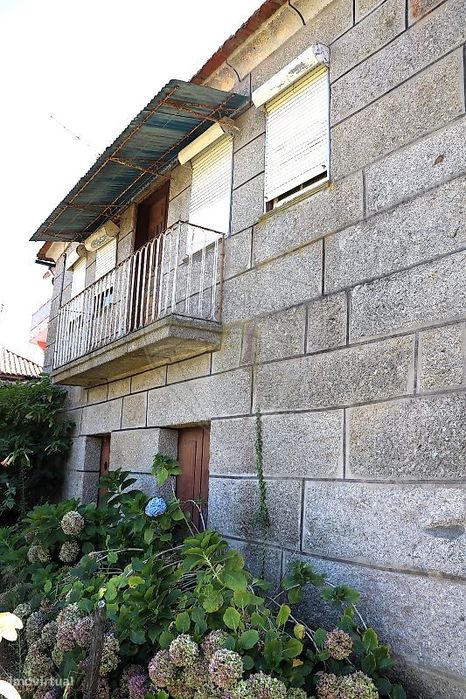 Moradia T0 para venda