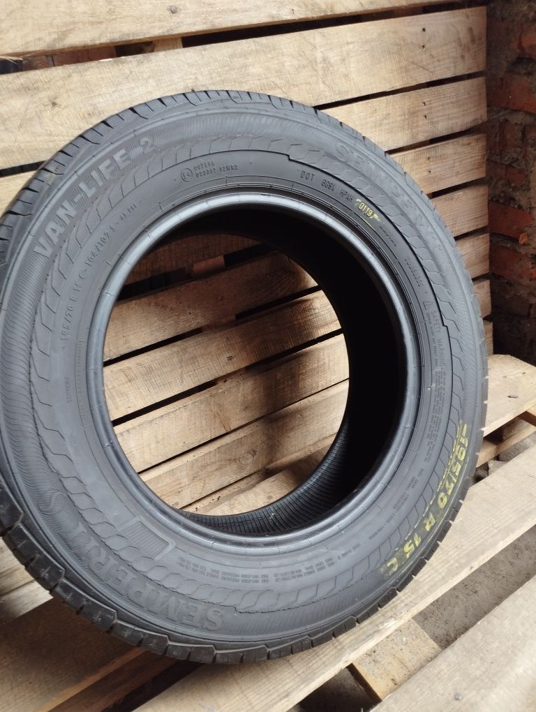 195/70/15C Semperit