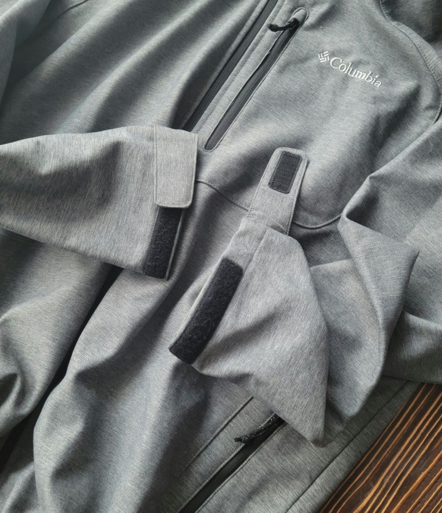 Куртка Сolumbia Softshell (оригінал). Колумбія

як нова водо/вітрозахи