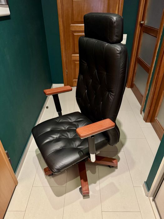 Fotel Biurowy Chester Nowy Styl Skóra