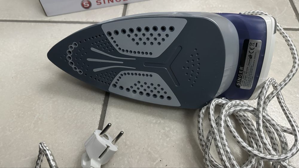 Ferro a vapor SINGER SNG 5.22 — NOVO, nunca usado